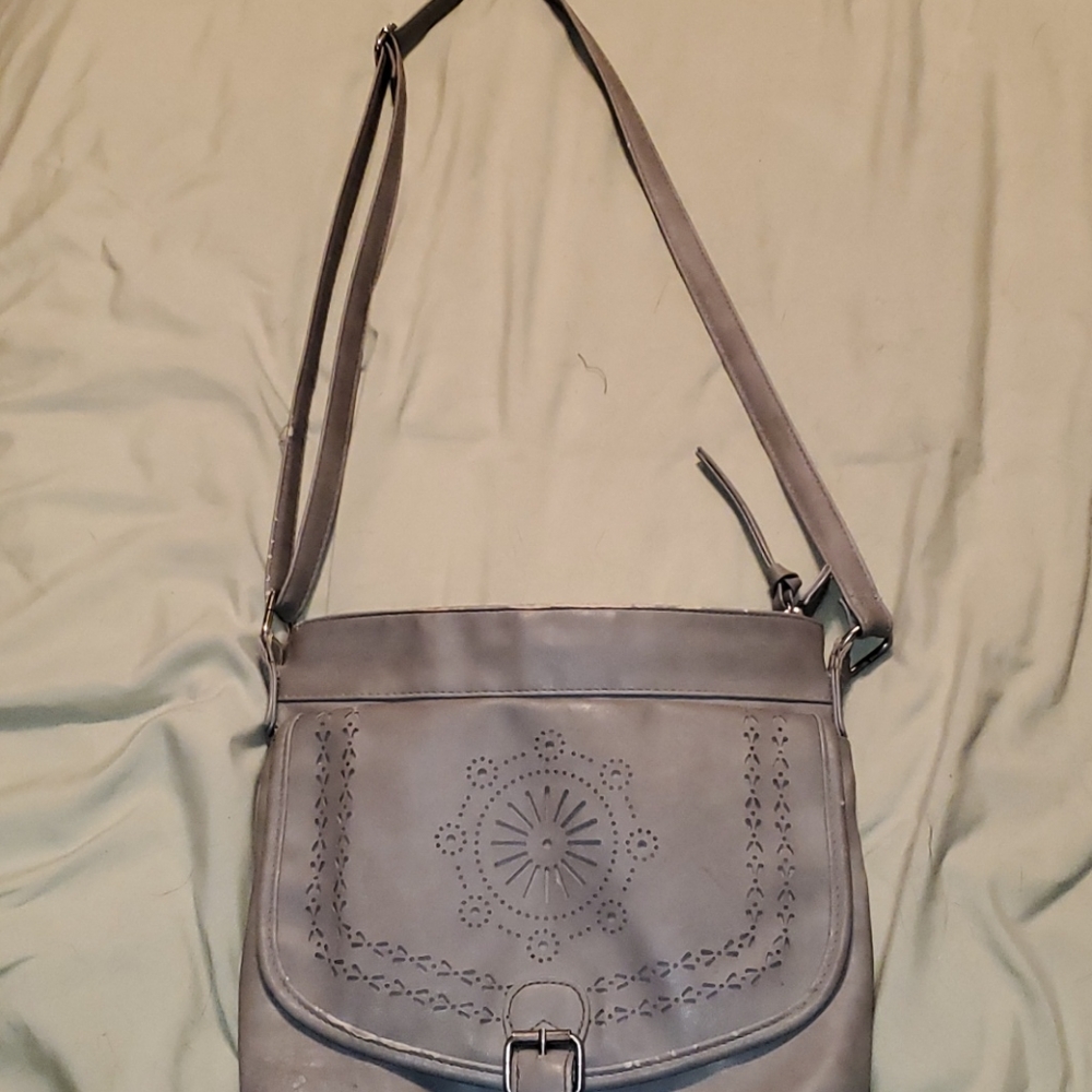 Maurices, Gray, Medium Crossbody Purse